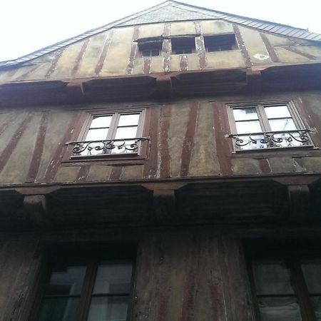 Saint-Salomon Apartment Vannes Exterior photo